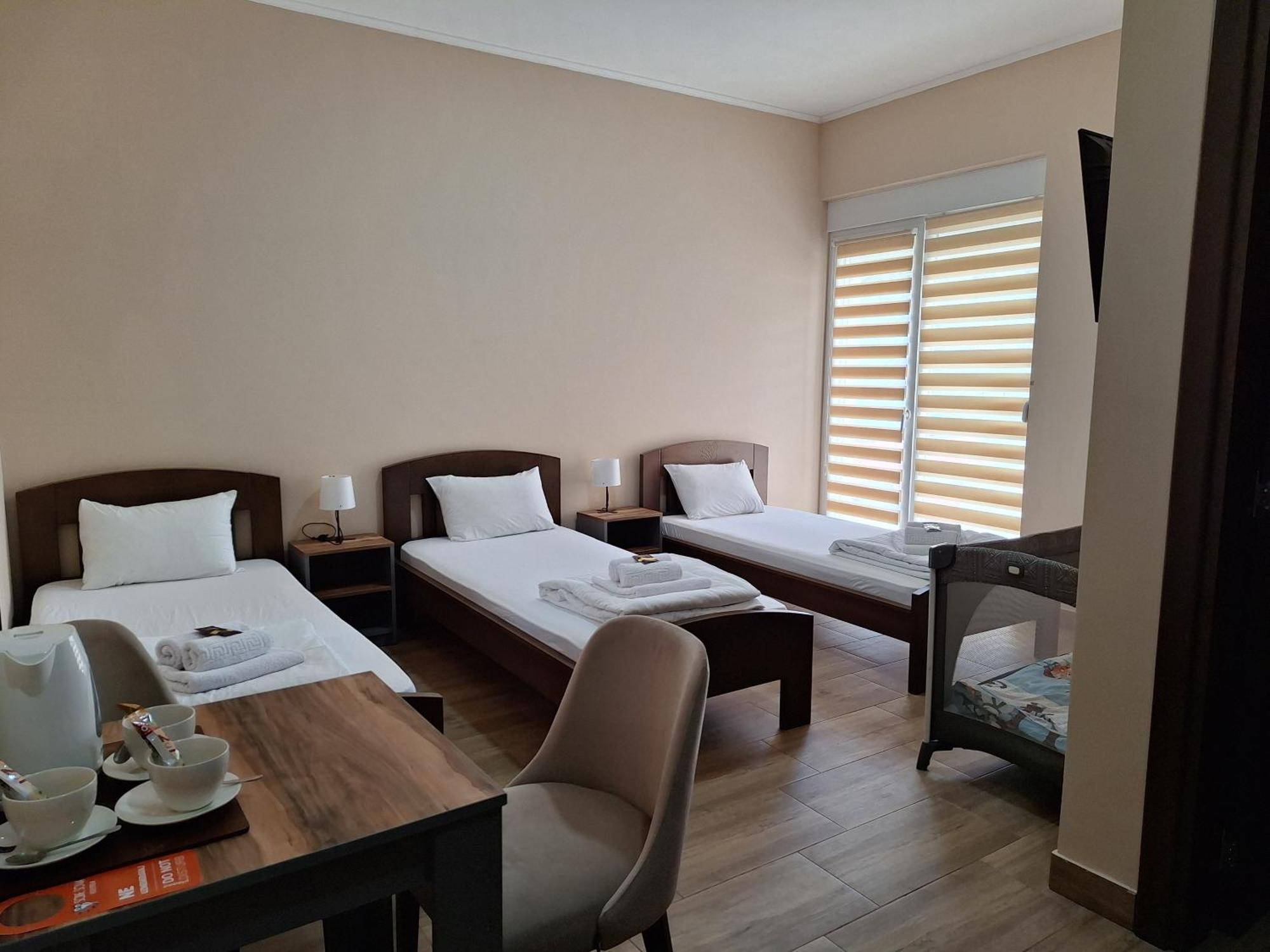 Sobe Sova Kikinda Hotel ภายนอก รูปภาพ